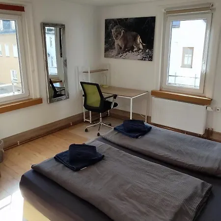 普罗梯亚公寓 *